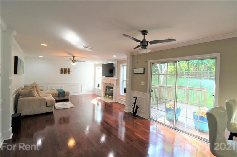 Property image 5 at 9310 Chastain Walk Drive, Charlotte, NC 28216