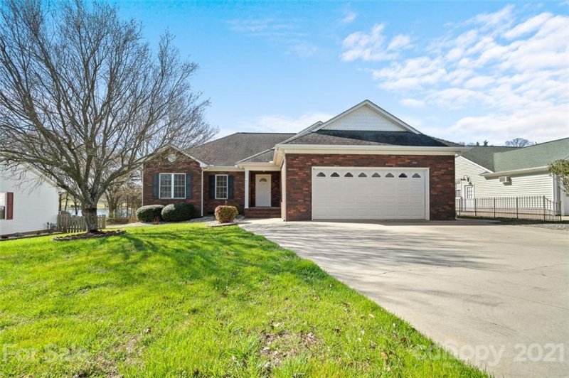 Property image 2 at 3649 Farm Lake Drive, Concord, NC 28027