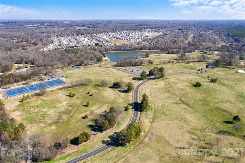 Property image 3 at 3649 Farm Lake Drive, Concord, NC 28027