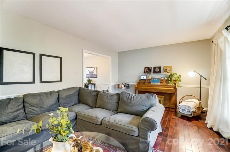 Property image 3 at 6639 Woodshed Circle, Charlotte, NC 28270