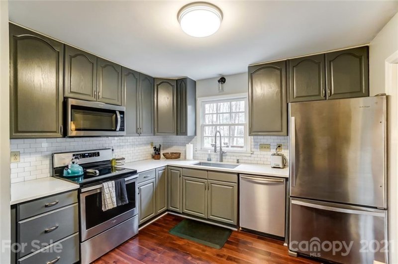 Property image 5 at 6639 Woodshed Circle, Charlotte, NC 28270