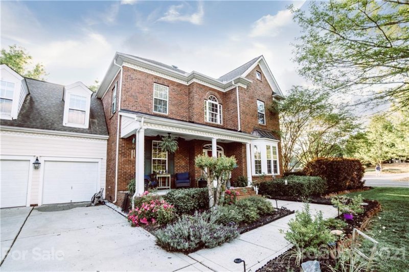Property image 2 at 120 Shoreline Parkway, Tega Cay, SC 29708