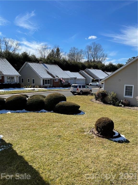 Property image 3 at 1101 Citation Circle, Hendersonville, NC 28739