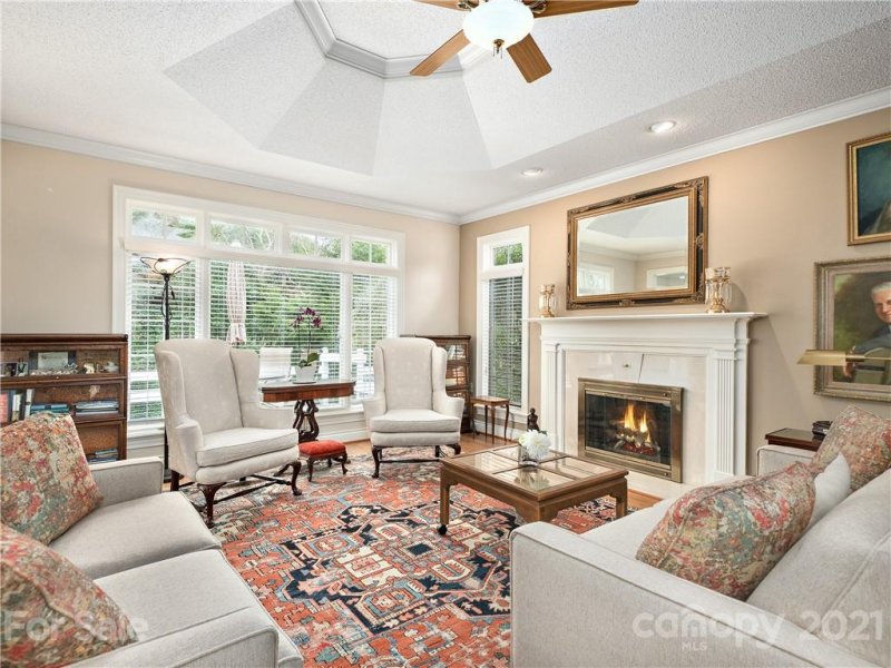 Property image 5 at 14 Clovelly Way, Asheville, NC 28803