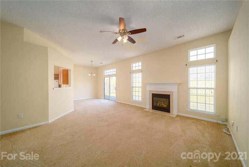 Property image 5 at 6644 Pattonsburg Drive, Charlotte, NC 28213