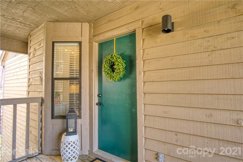 Property image 3 at 4160 Charlotte Highway, Lake Wylie, SC 29710