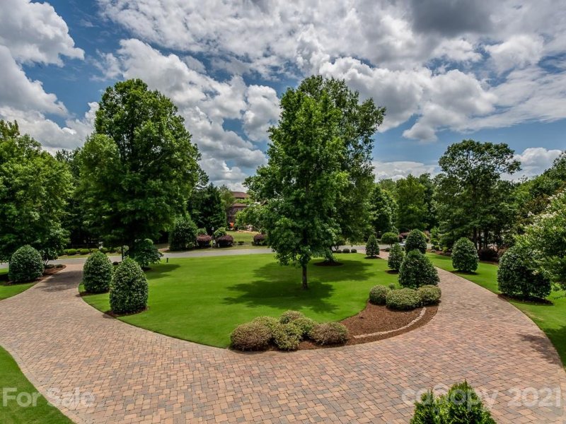 Property image 3 at 1915 Iverson Lane, Waxhaw, NC 28173