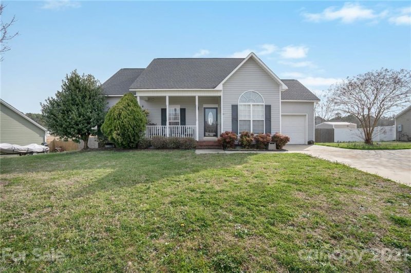 Property image 2 at 3253 Silver Fox Circle, Lancaster, SC 29720