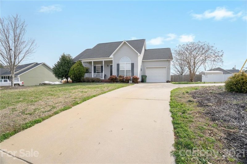 Property image 4 at 3253 Silver Fox Circle, Lancaster, SC 29720