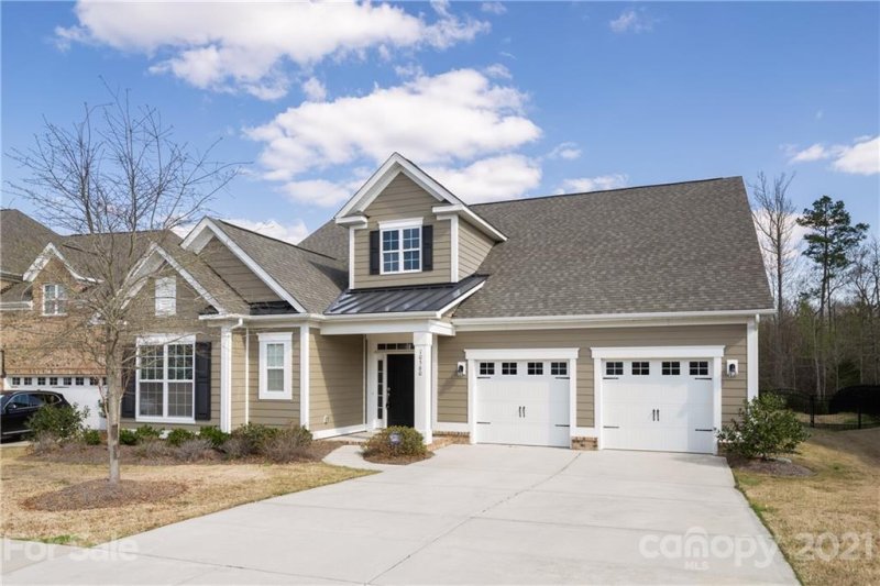 Property image 2 at 10560 Skipping Rock Lane, Concord, NC 28027