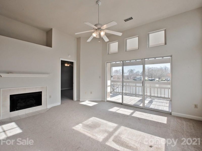 Property image 3 at 107 Pier 33 Drive, Mooresville, NC 28117