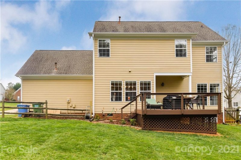 Property image 3 at 9245 Morgan Glenn Drive, Mint Hill, NC 28227