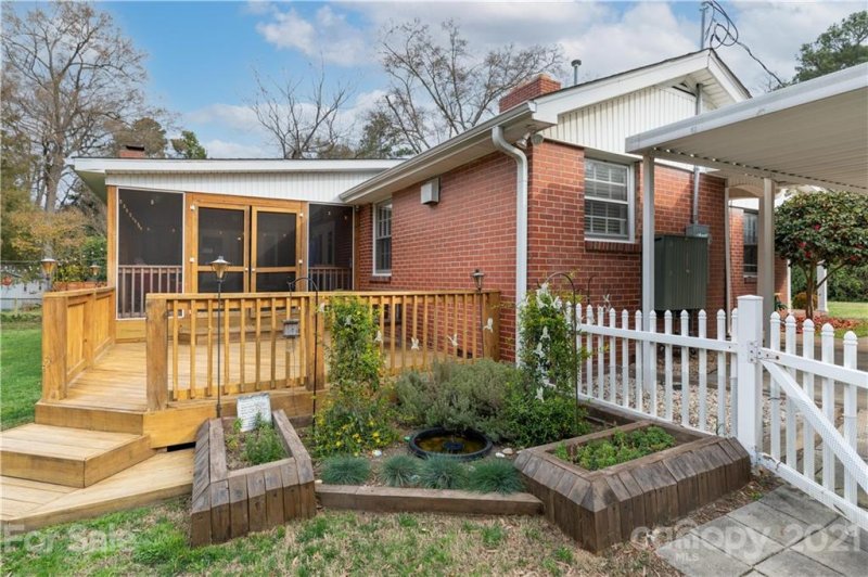 Property image 3 at 1153 Marydale Lane, Rock Hill, SC 29732