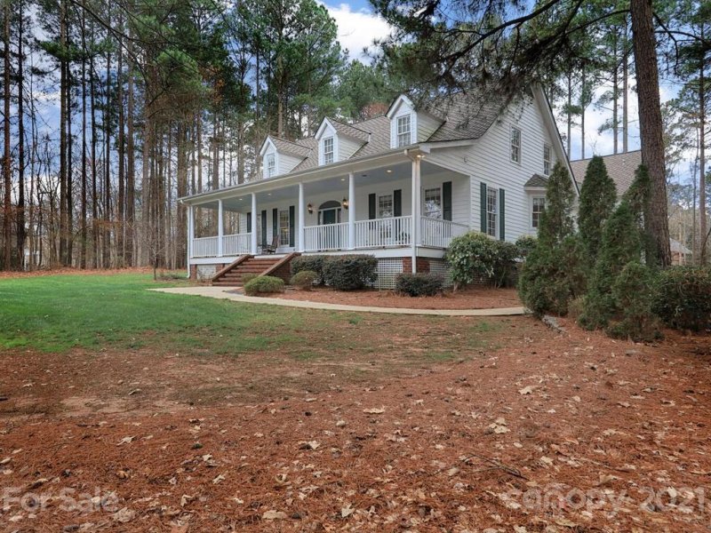 Property image 2 at 271 Beaten Path Road, Mooresville, NC 28117