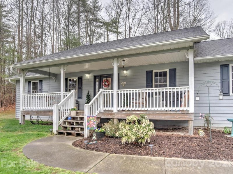 Property image 3 at 158 Cosgrove Court, Flat Rock, NC 28731