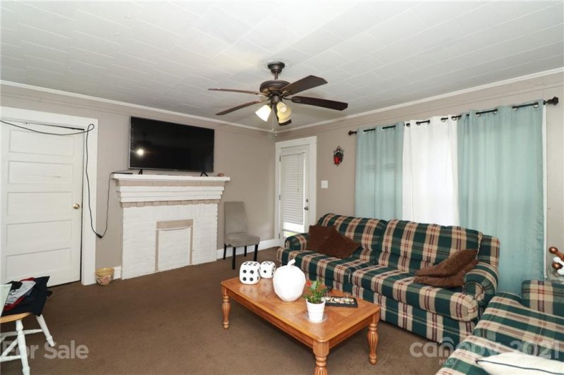 Property image 5 at 7 Marietta Place, Concord, NC 28027