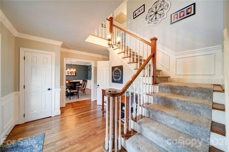 Property image 3 at 3446 Thoroughbred Court, Gastonia, NC 28056