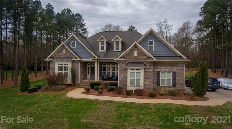 410 Williamsfield Drive