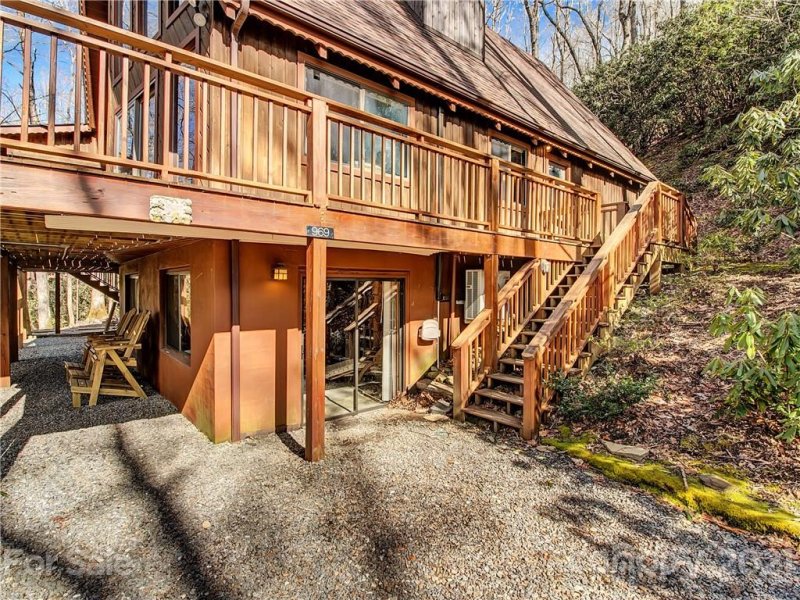 Property image 2 at 969 South Toe River Road, Burnsville, NC 28714