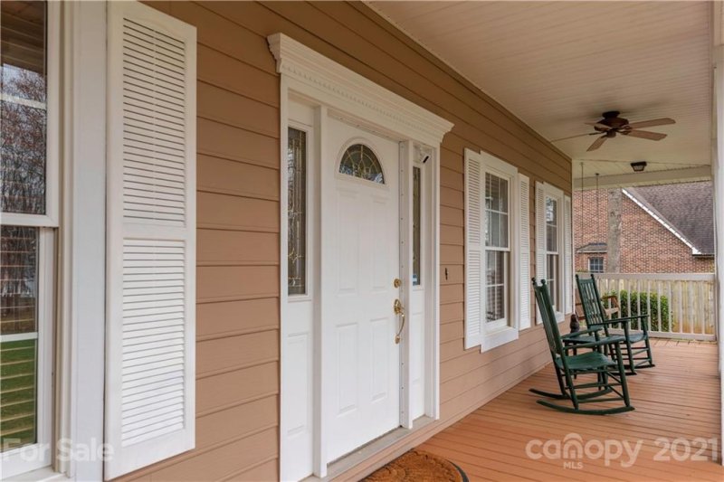 Property image 2 at 179 Collingswood Road, Mooresville, NC 28117