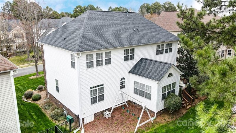 Property image 5 at 10509 Kilchurn Court, Charlotte, NC 28277