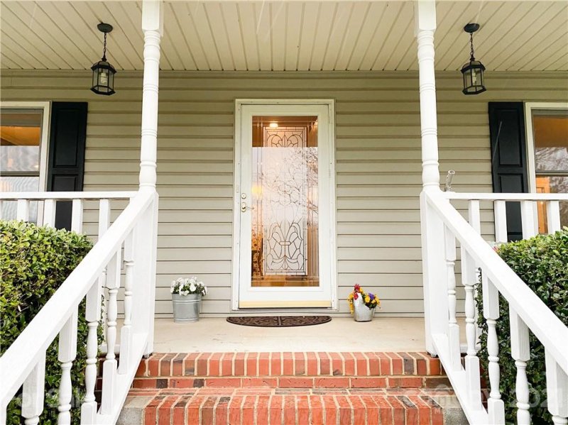 Property image 2 at 918 Tirzah Road, York, SC 29745