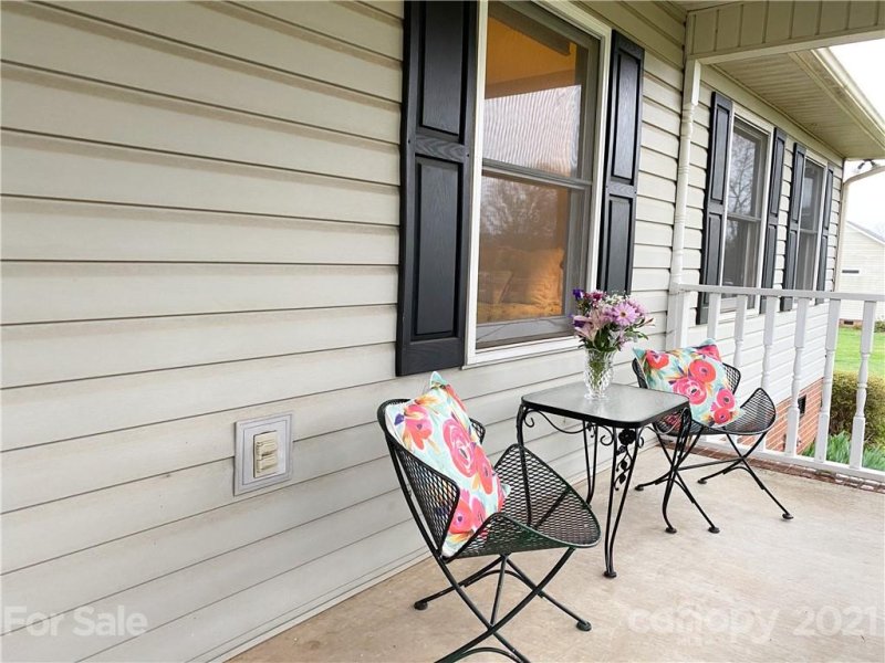 Property image 3 at 918 Tirzah Road, York, SC 29745