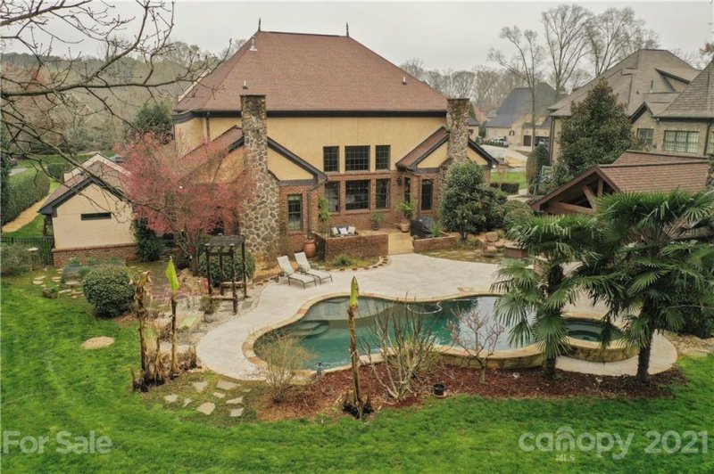 Property image 4 at 805 Beauhaven Lane, Waxhaw, NC 28173