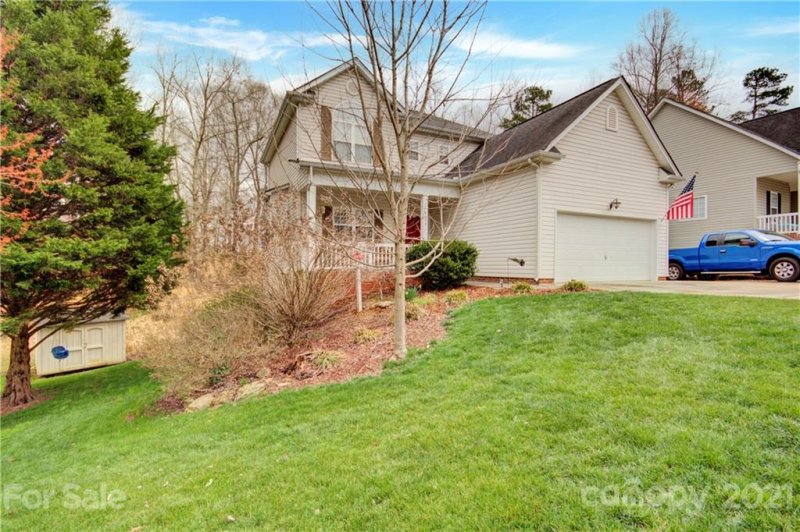 Property image 2 at 4056 River Falls Drive, Lowell, NC 28098