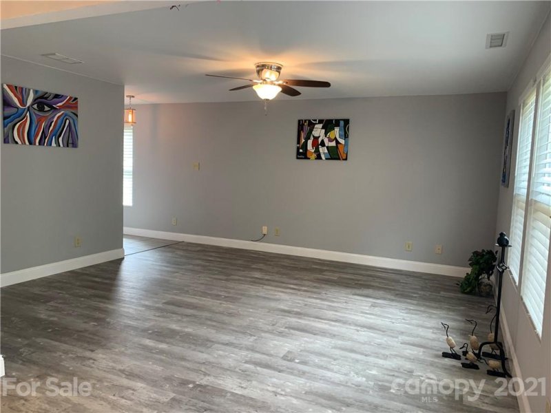 Property image 3 at 803 Swearngan Ridge Court, Charlotte, NC 28216