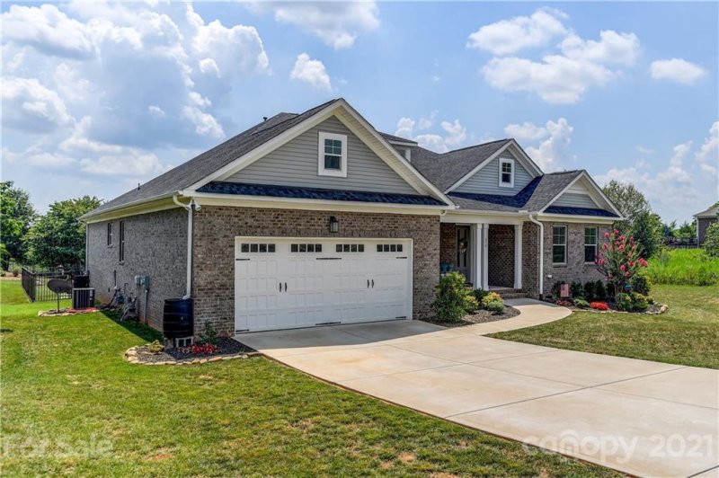 Property image 2 at 670 Houston Road, Troutman, NC 28166