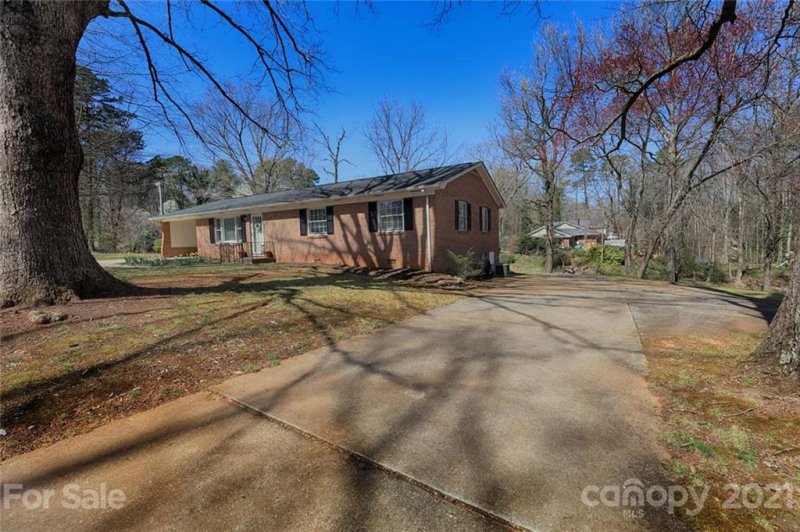 Property image 5 at 3301 Windsor Place, Statesville, NC 28625