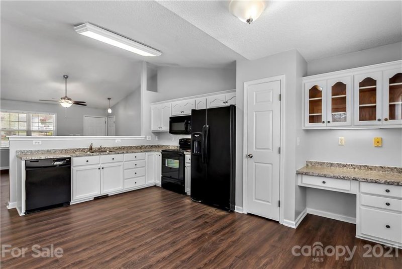 Property image 4 at 1507 Cambridge Heights Place, Concord, NC 28027