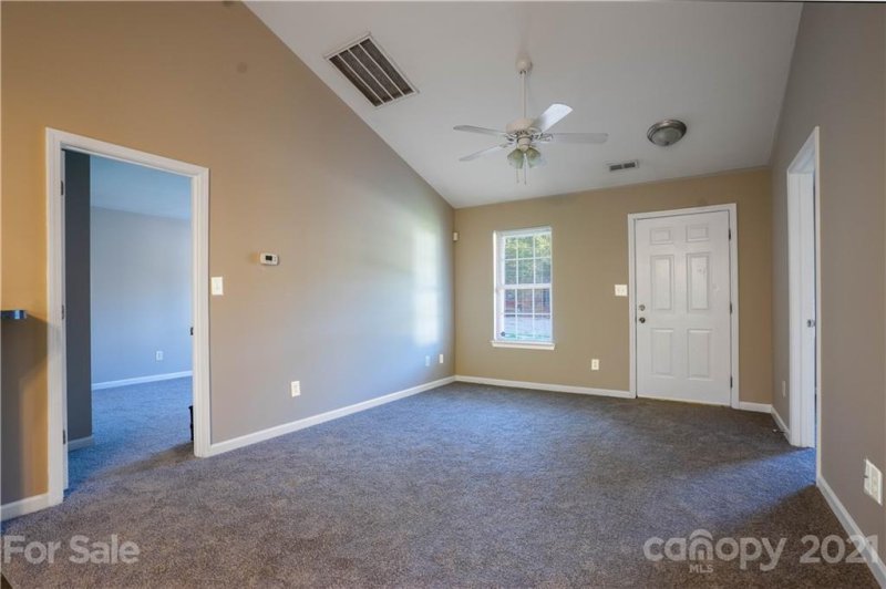 Property image 3 at 2300 Gelsinger Avenue, Bessemer City, NC 28016