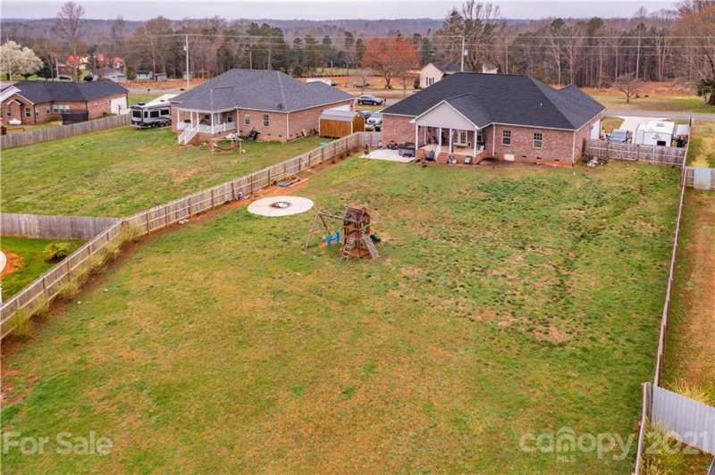 Property image 4 at 2330 Fay Jones Road, Denver, NC 28037