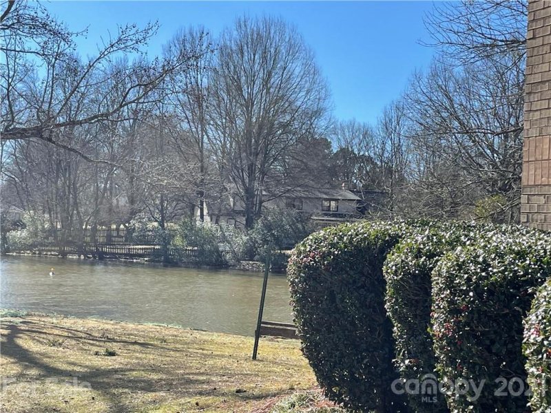 Property image 2 at 4902 Spring Lake Drive, Charlotte, NC 28212