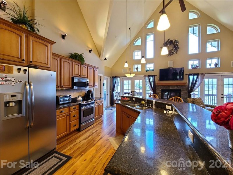 Property image 3 at 406 Inverness Drive, Waynesville, NC 28785