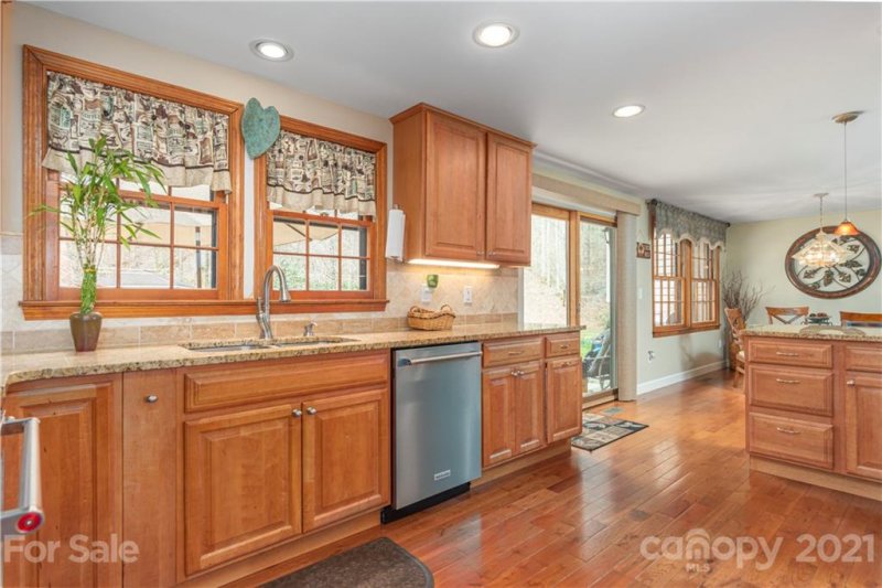 Property image 4 at 264 Chickadee Lane, Brevard, NC 28712