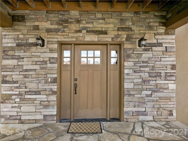 Property image 3 at 10 Verano Court, Asheville, NC 28806