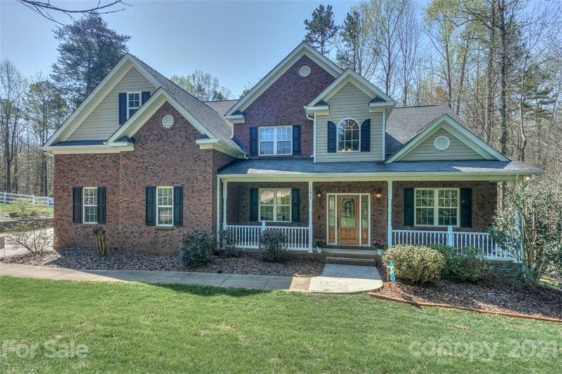 184 Twin Creeks Drive