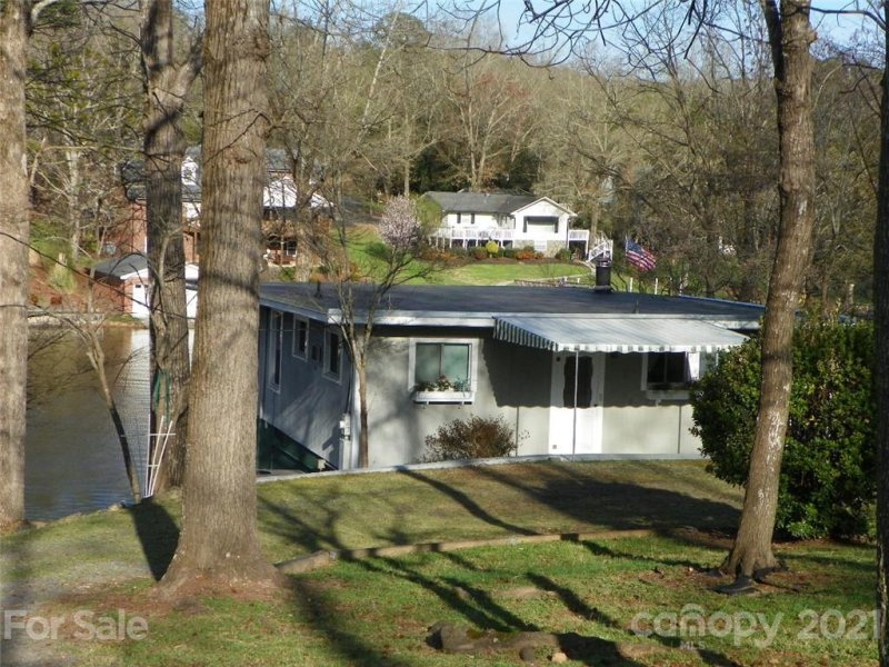 3554 Pinehaven Drive