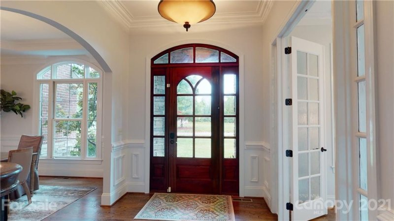 Property image 4 at 8007 Caliterra Drive, Matthews, NC 28104