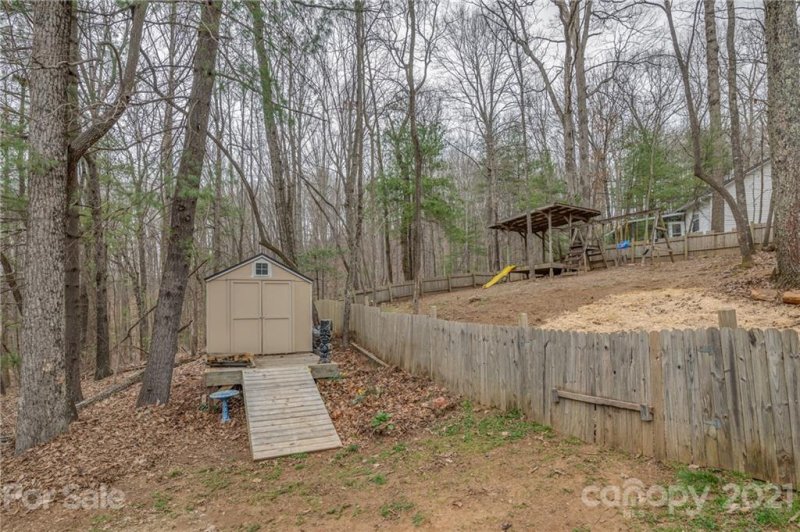 Property image 5 at 9 Rosemary Trail, Flat Rock, NC 28731