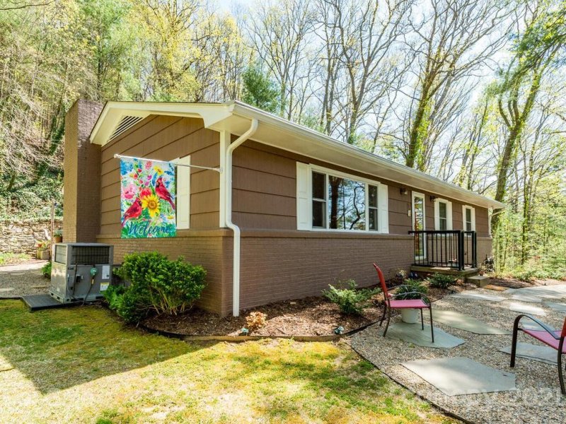 Property image 5 at 616 Old Toll Road, Asheville, NC 28804