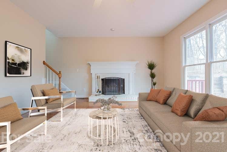 Property image 2 at 11429 Sir Francis Drake Drive, Charlotte, NC 28277