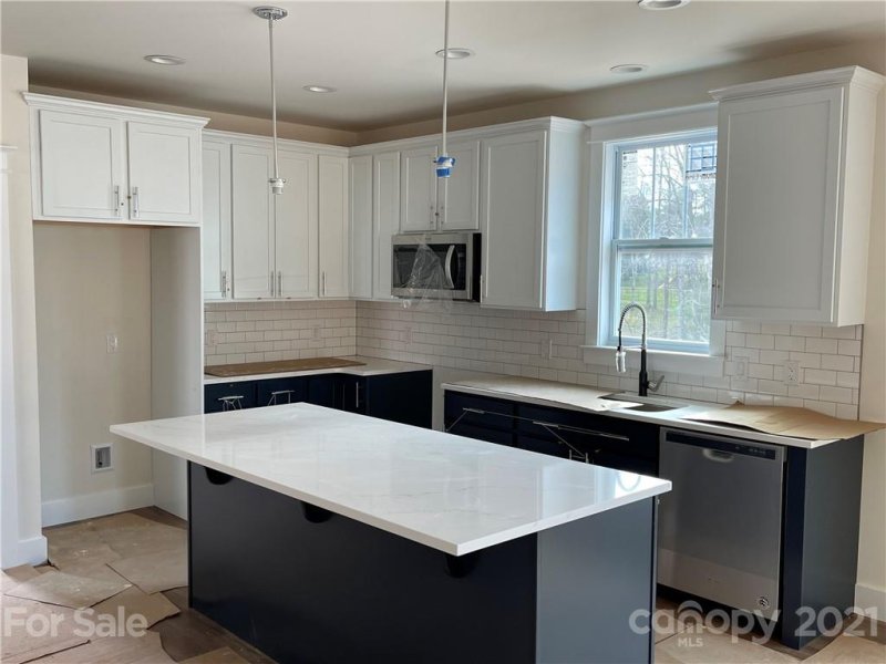 Property image 4 at 1101 Blueview Drive, Black Mountain, NC 28711