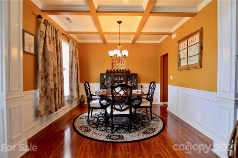 Property image 3 at 131 Cole Drive, Mooresville, NC 28115