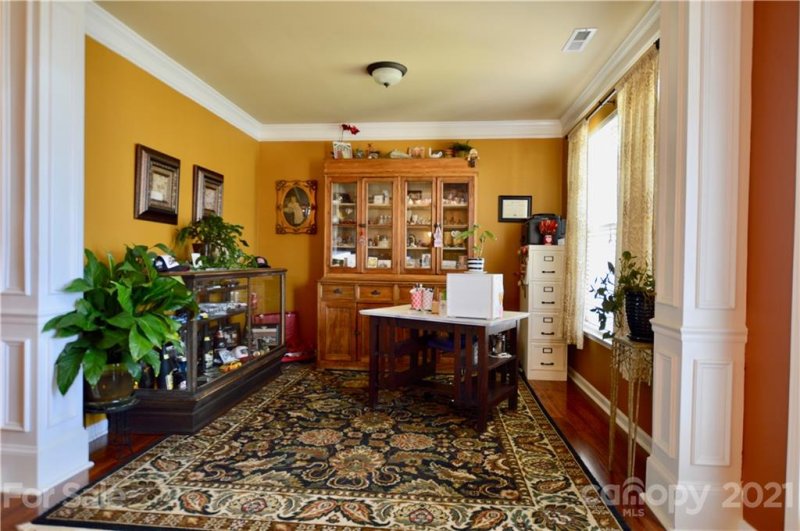 Property image 4 at 131 Cole Drive, Mooresville, NC 28115