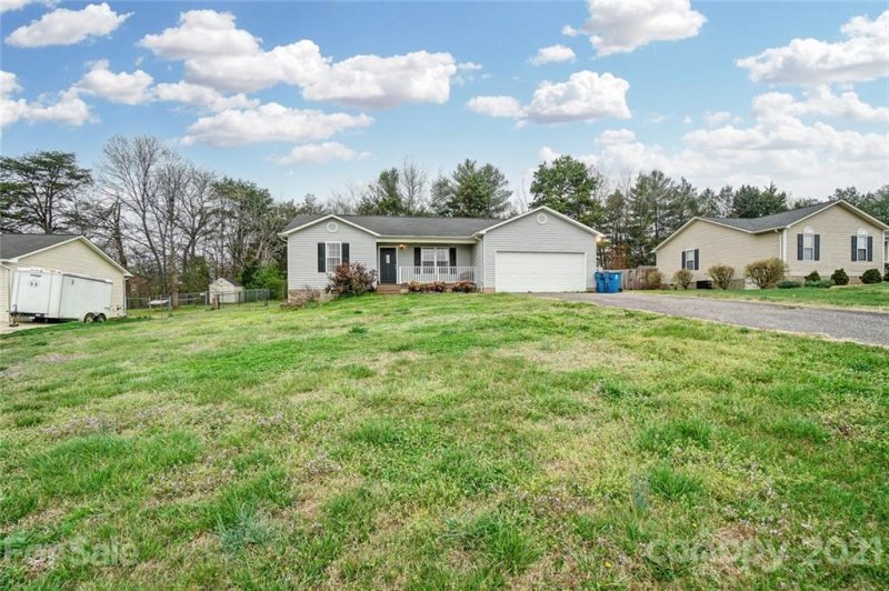 Property image 4 at 2022 Rocketts Way, Newton, NC 28658