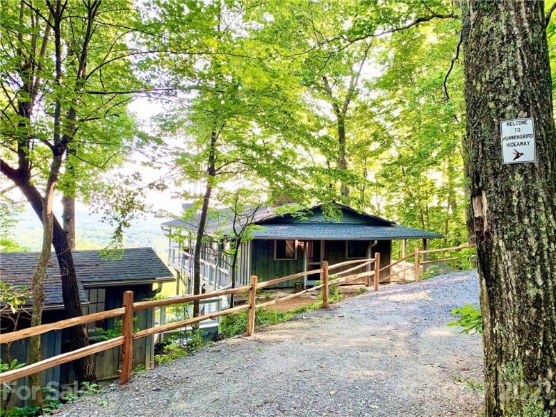 315 Viking Trail